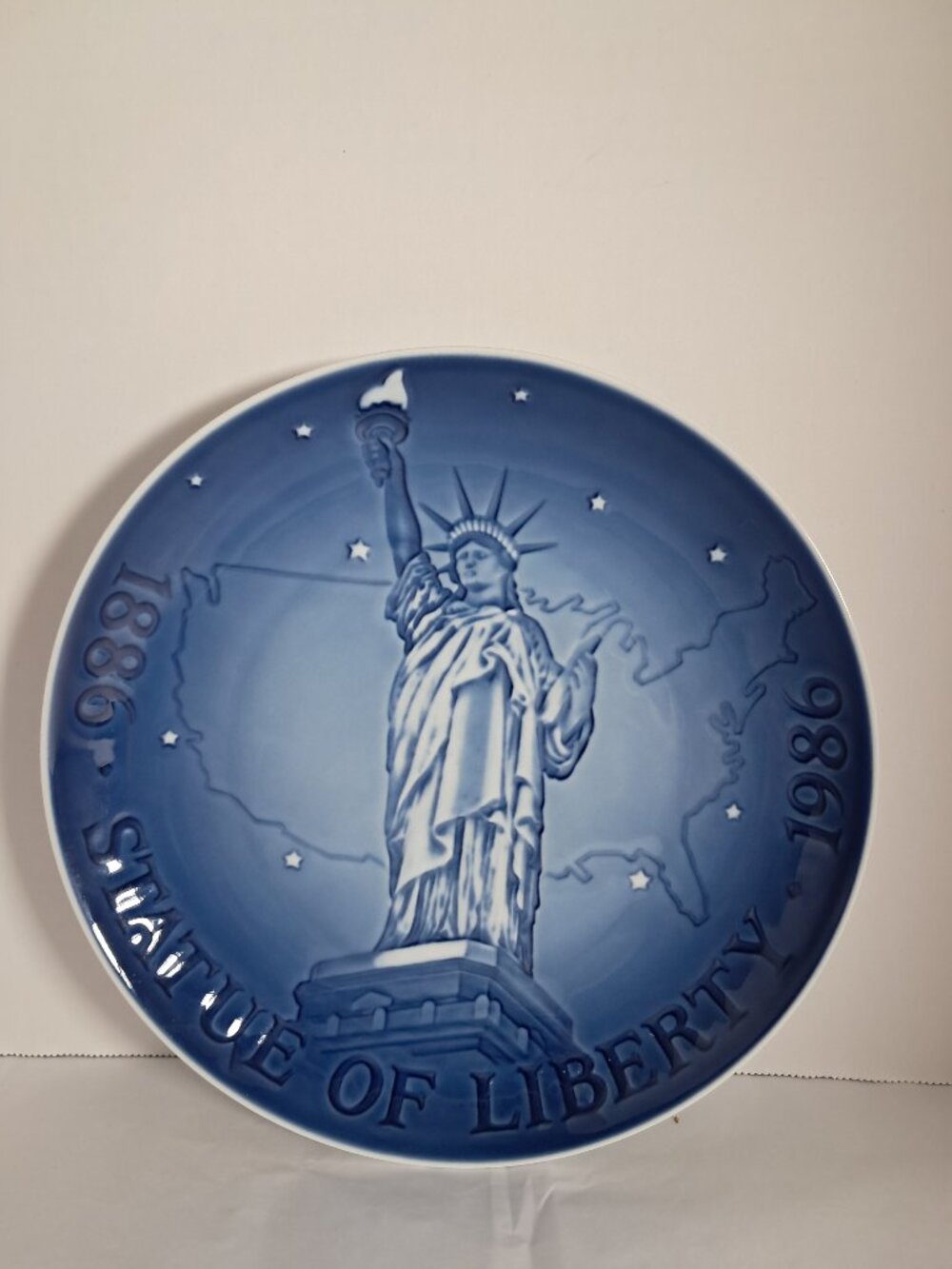 The Statue of Liberty Commemorative Blue And White Plate Made In Denmark